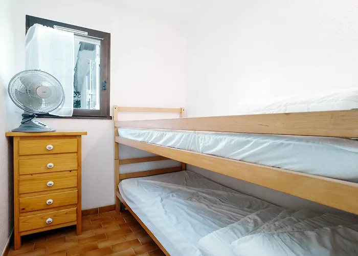 Апартаменти Le Centaure- 307- Grande Terrasse- 5 Pers Агд